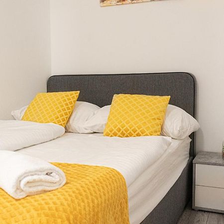 Pleasing Room Hauptbahnhof With Best Location Vienna Exterior photo