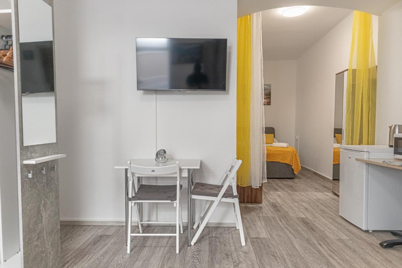 Pleasing Room Hauptbahnhof With Best Location Vienna Exterior photo